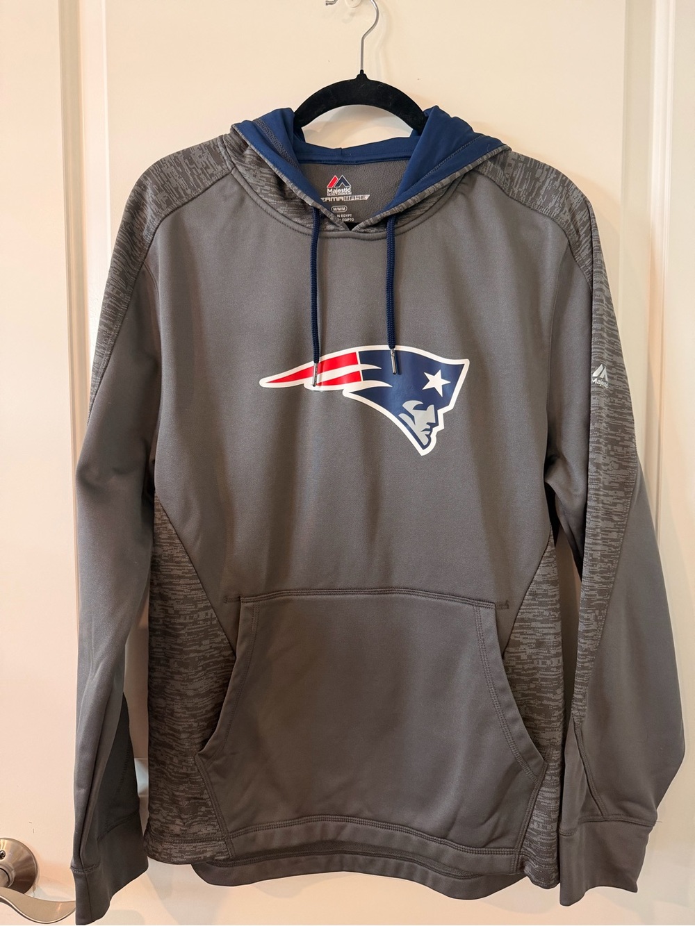 Majestic Gray & Navy New England Patriots Hooded Pullover